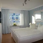 Haus Norderhoog 74 *
